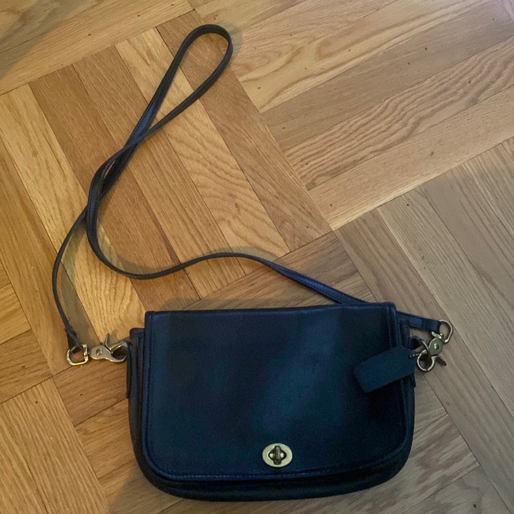 Vintage Penny Pocket Coach Crossbody
